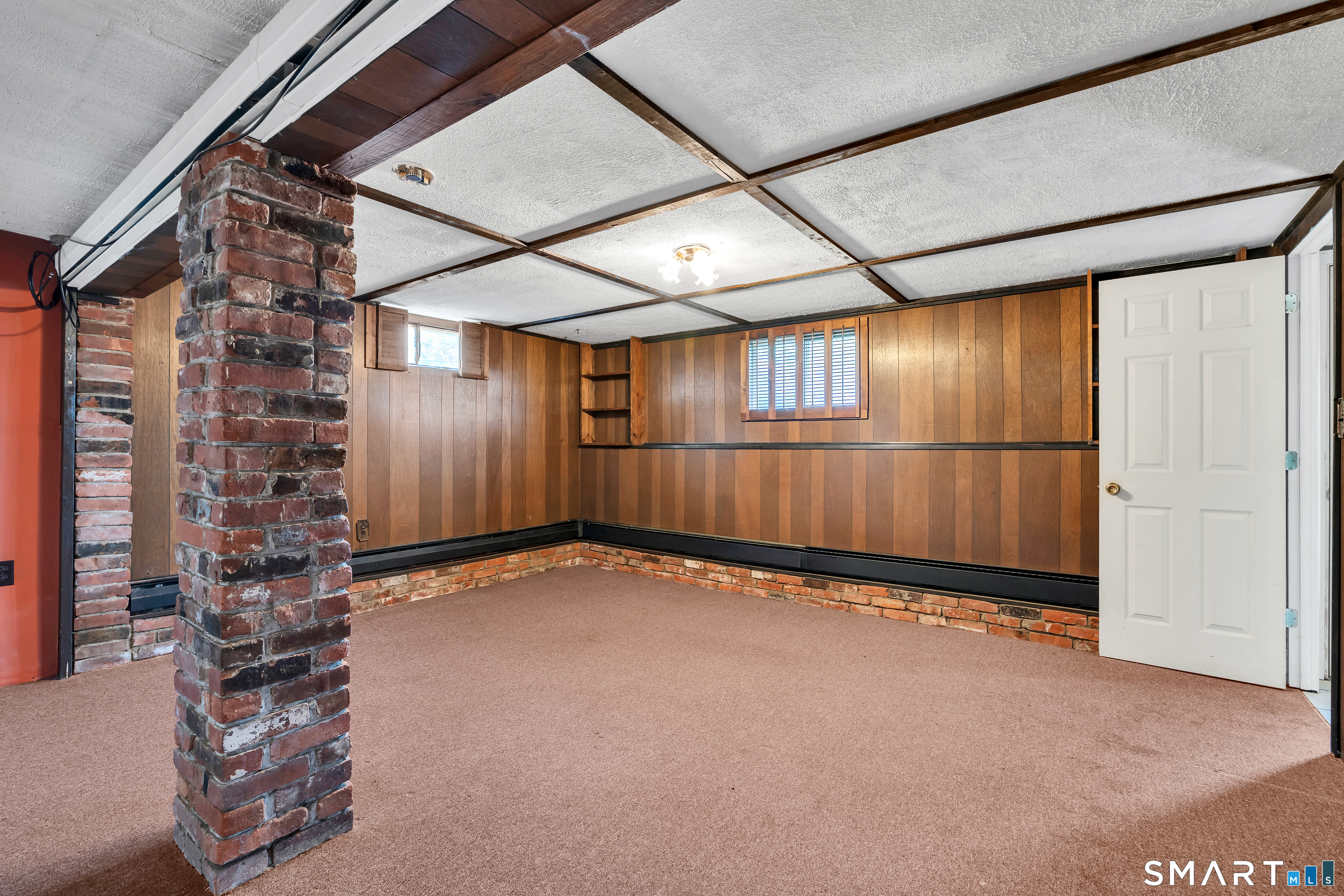 144 New Haven Avenue Waterbury CT 06708