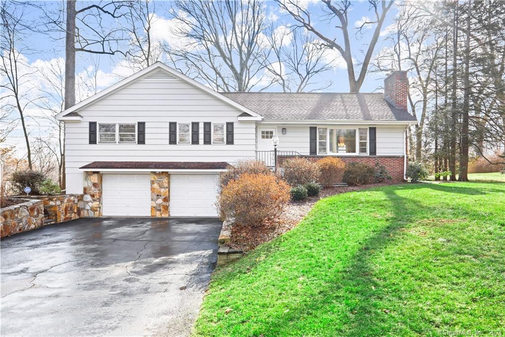 37 Greenleigh Road Fairfield CT 06825