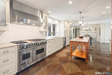 523 Brookside Road New Canaan CT 06840