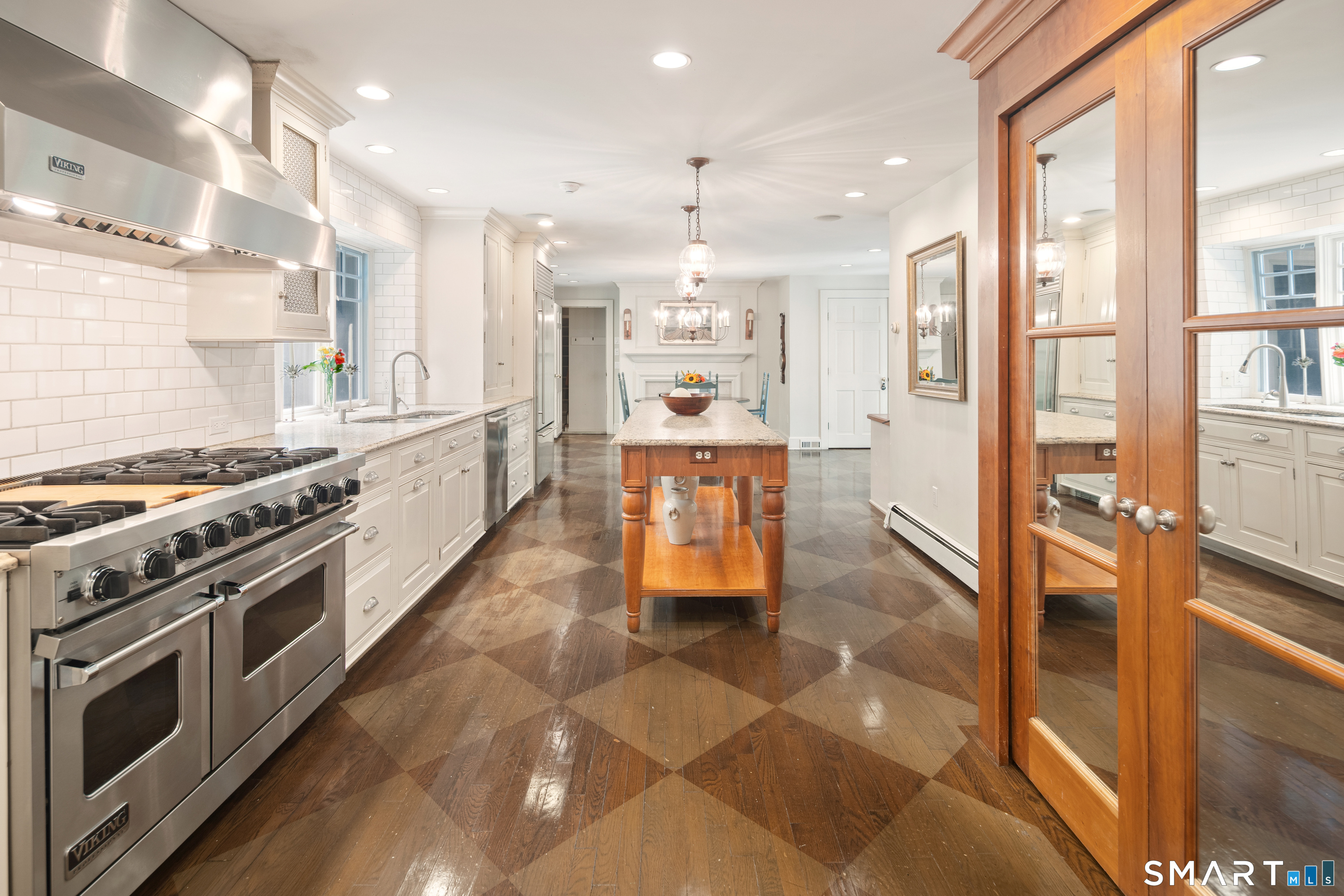523 Brookside Road New Canaan CT 06840