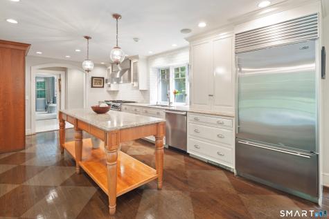 523 Brookside Road New Canaan CT 06840