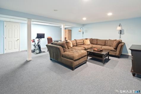 523 Brookside Road New Canaan CT 06840