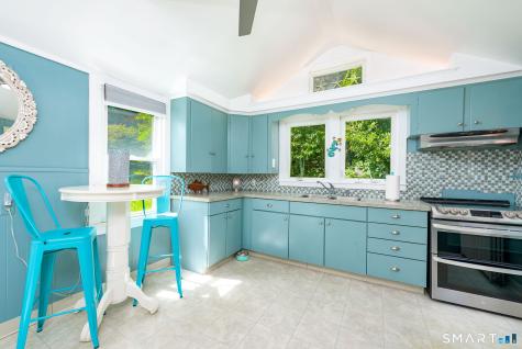 70 Browns Lane Old Lyme CT 06371