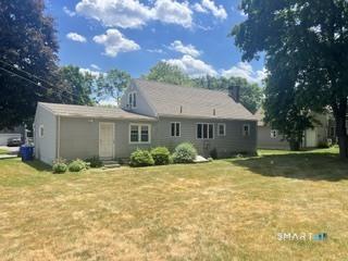 35 Circle Drive Enfield CT 06082