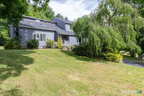 15 Spice Hill Drive East Hampton CT 06424