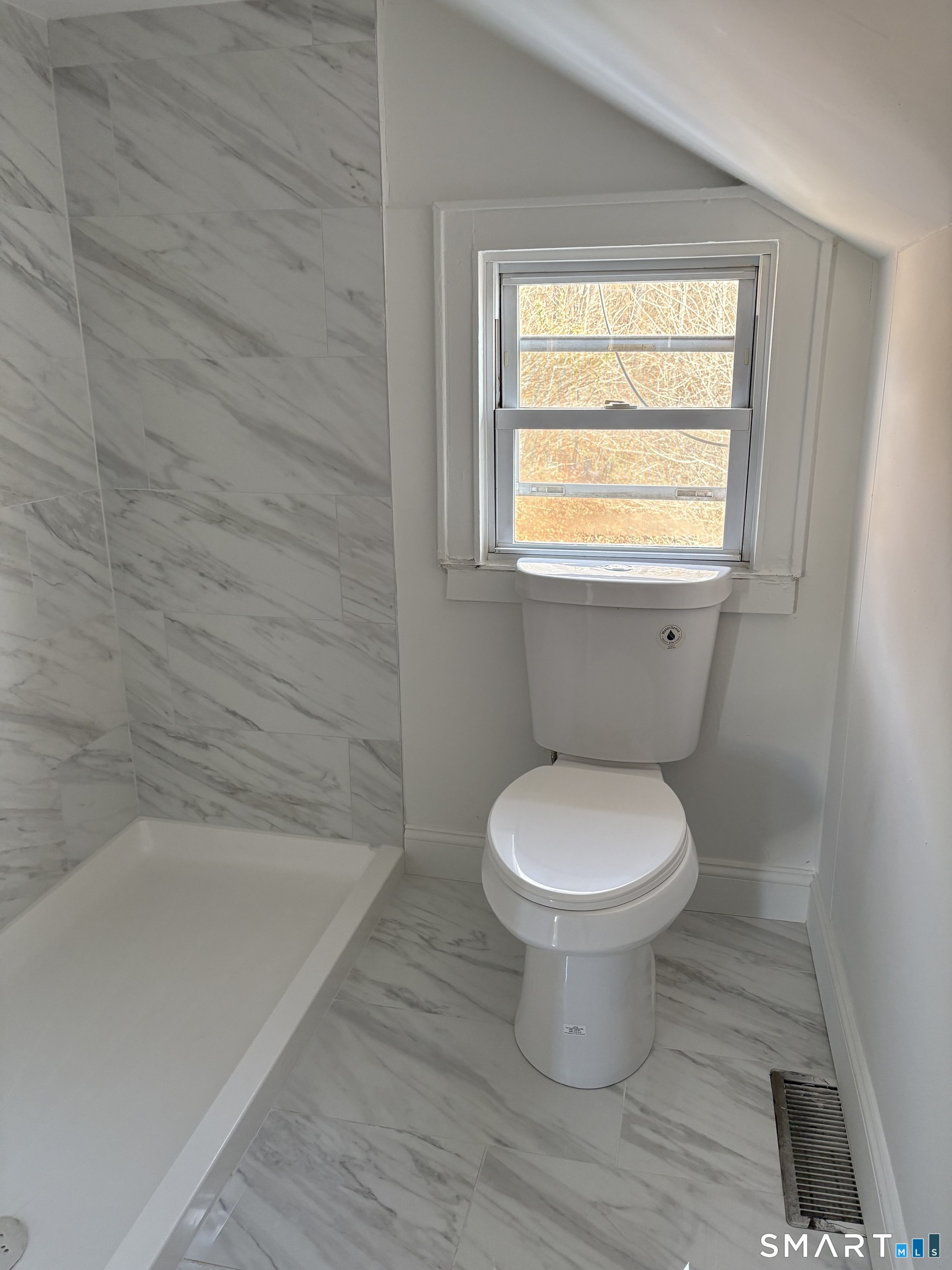54 Buckingham Street Watertown CT 06779