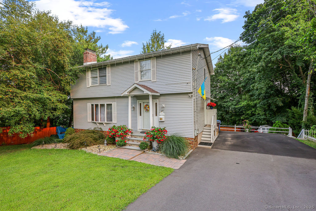 87 Gladiola Street New Britain CT 06053