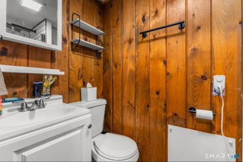 29 Shore Drive Griswold CT 06351