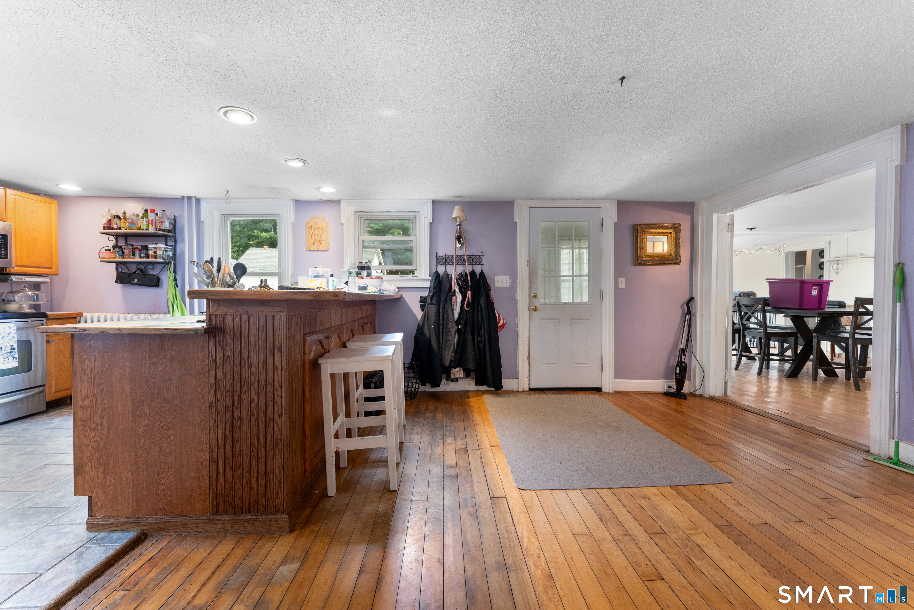 66 Hartford Road Simsbury CT 06070