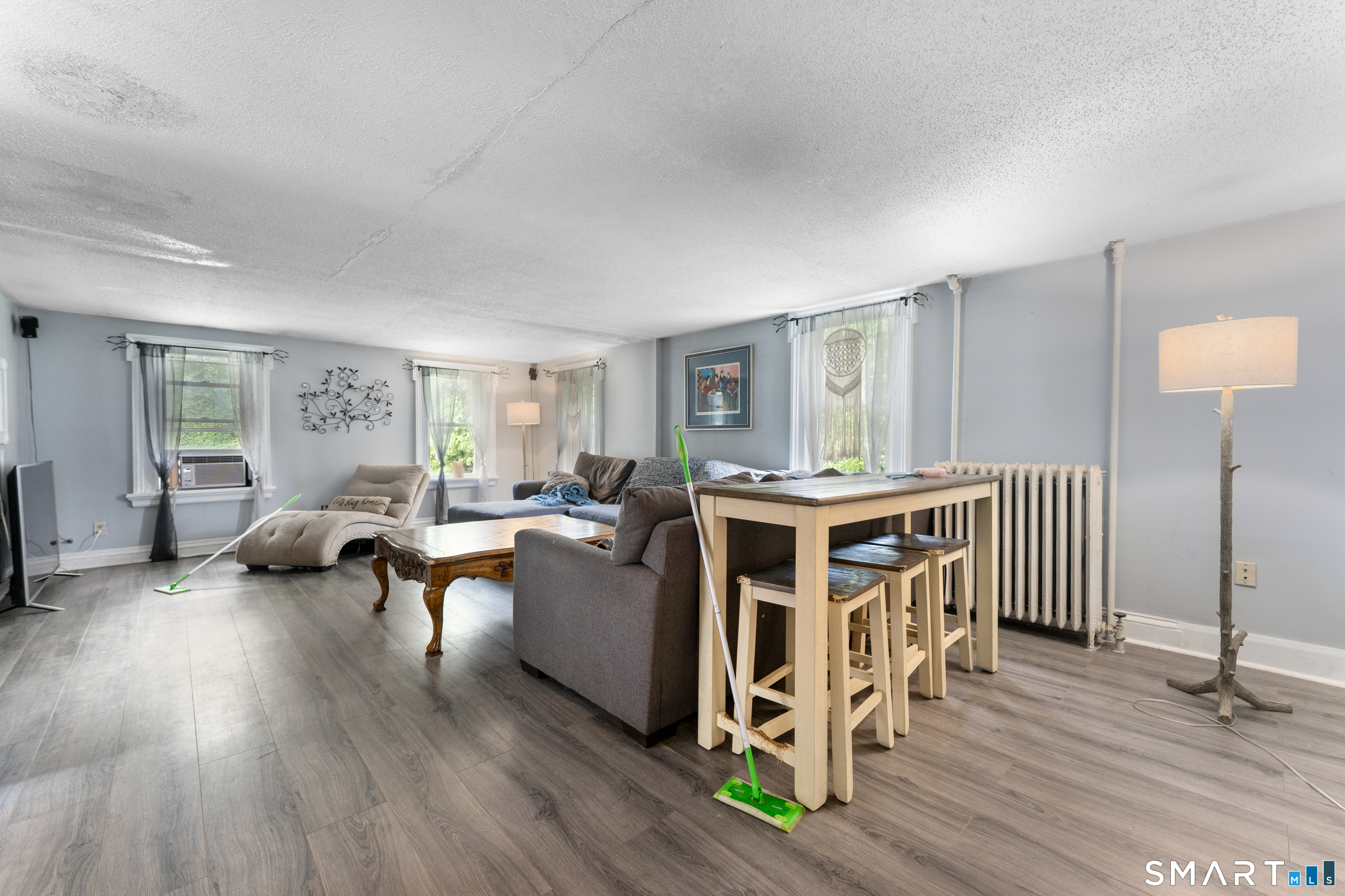 66 Hartford Road Simsbury CT 06070
