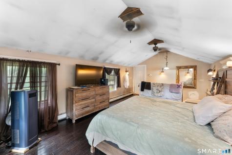 66 Hartford Road Simsbury CT 06070