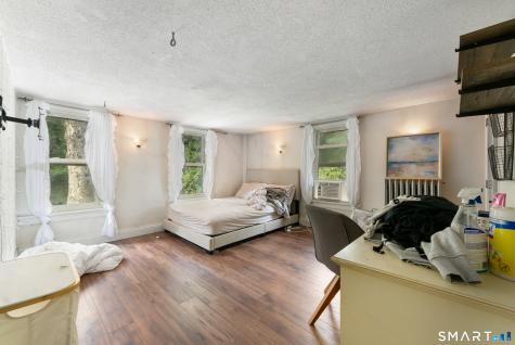 66 Hartford Road Simsbury CT 06070