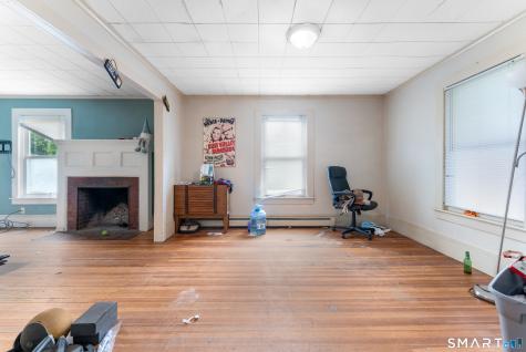 66 Hartford Road Simsbury CT 06070