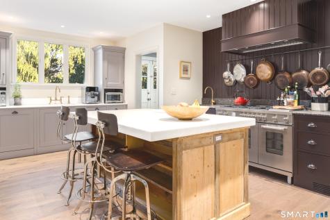 61 Clapboard Hill Road Westport CT 06880