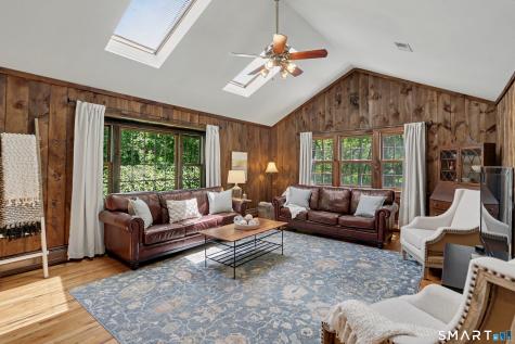 57 Fawn Meadow Drive Trumbull CT 06611