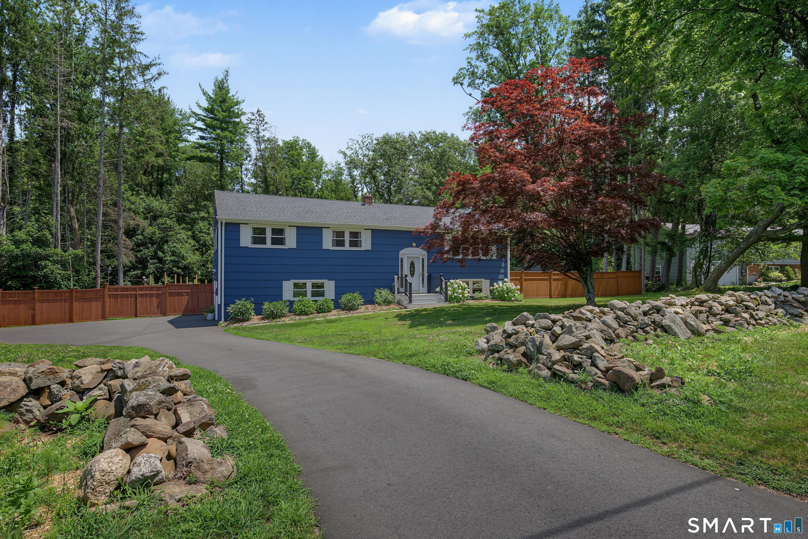 1399 Long Hill Road Guilford CT 06437