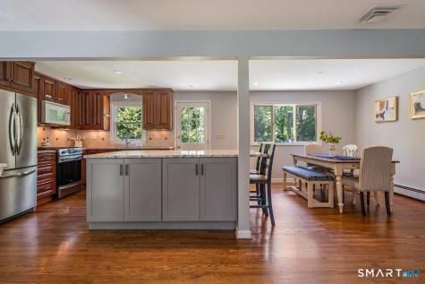 1399 Long Hill Road Guilford CT 06437