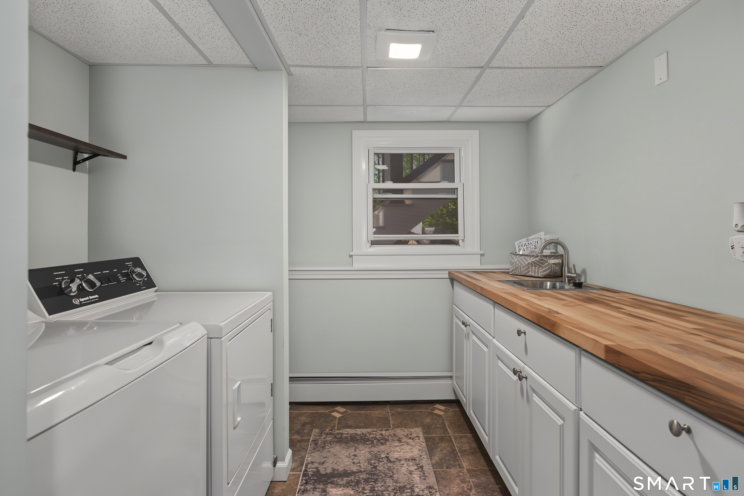 1399 Long Hill Road Guilford CT 06437