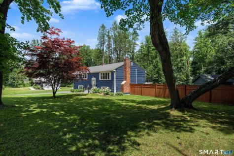 1399 Long Hill Road Guilford CT 06437