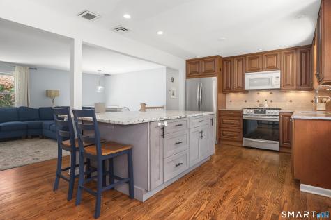 1399 Long Hill Road Guilford CT 06437
