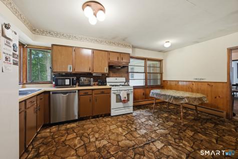 58 Wolfpits Road Bethel CT 06801