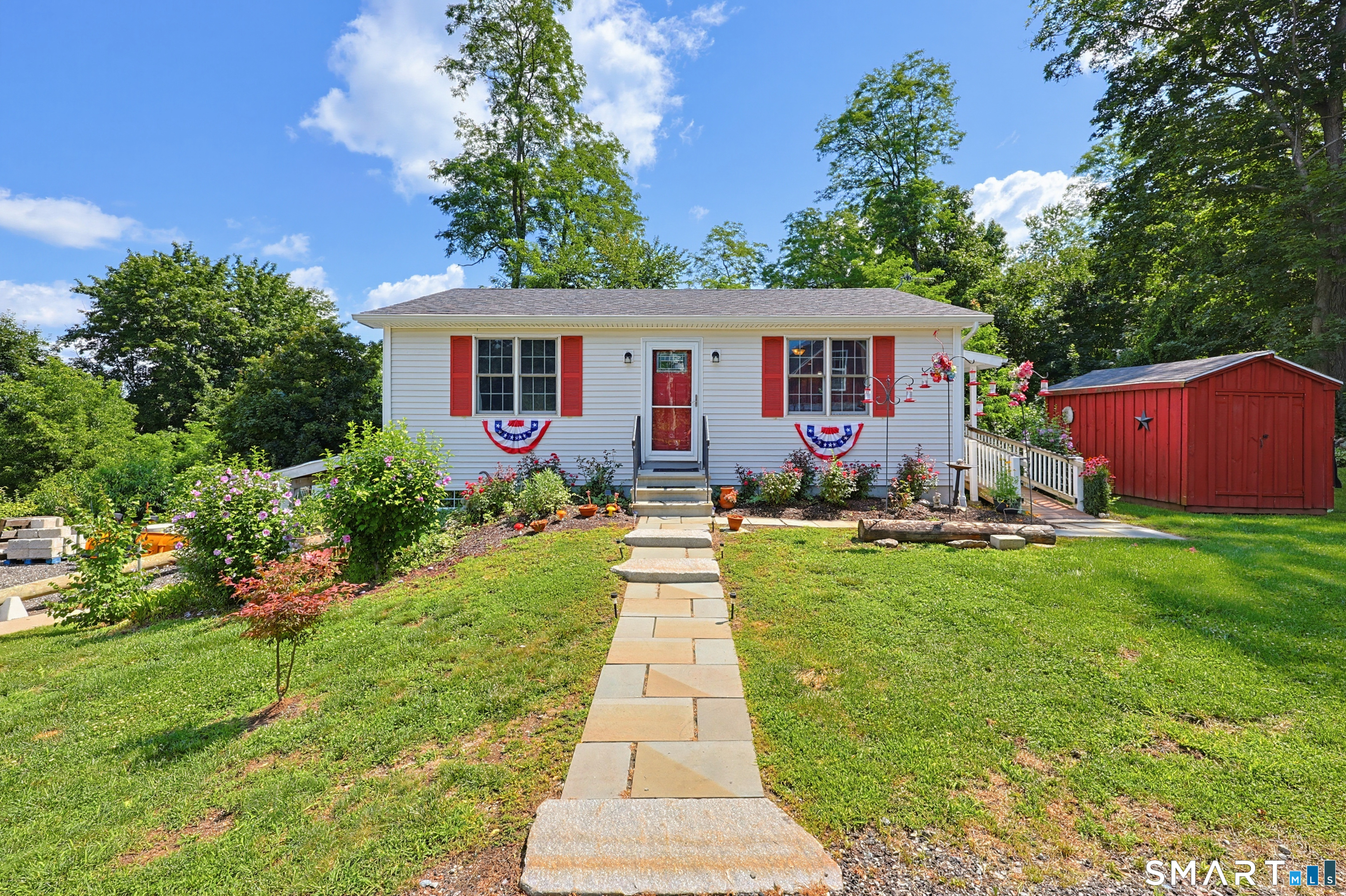 685 Route 32 Franklin CT 06254