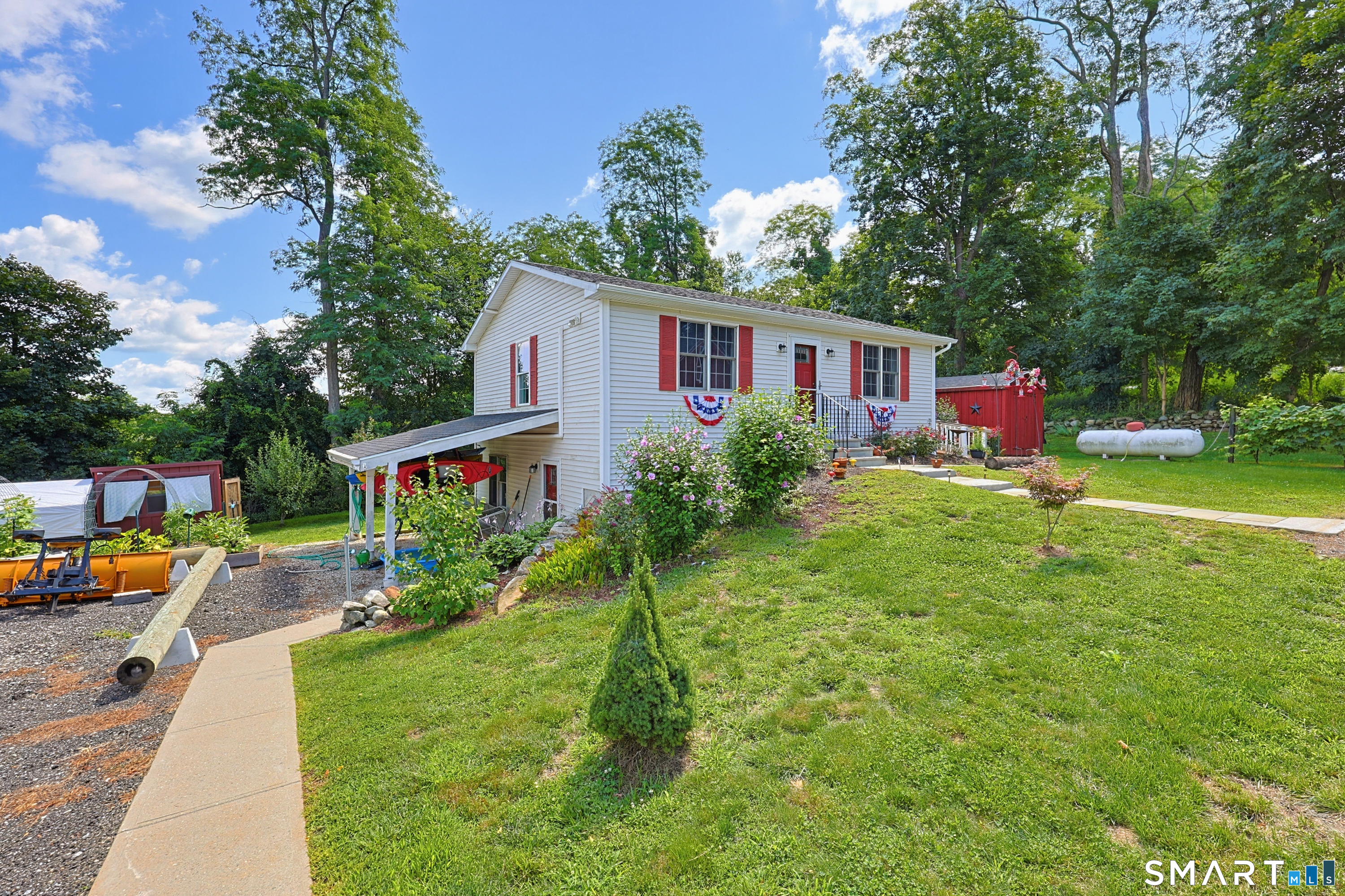 685 Route 32 Franklin CT 06254