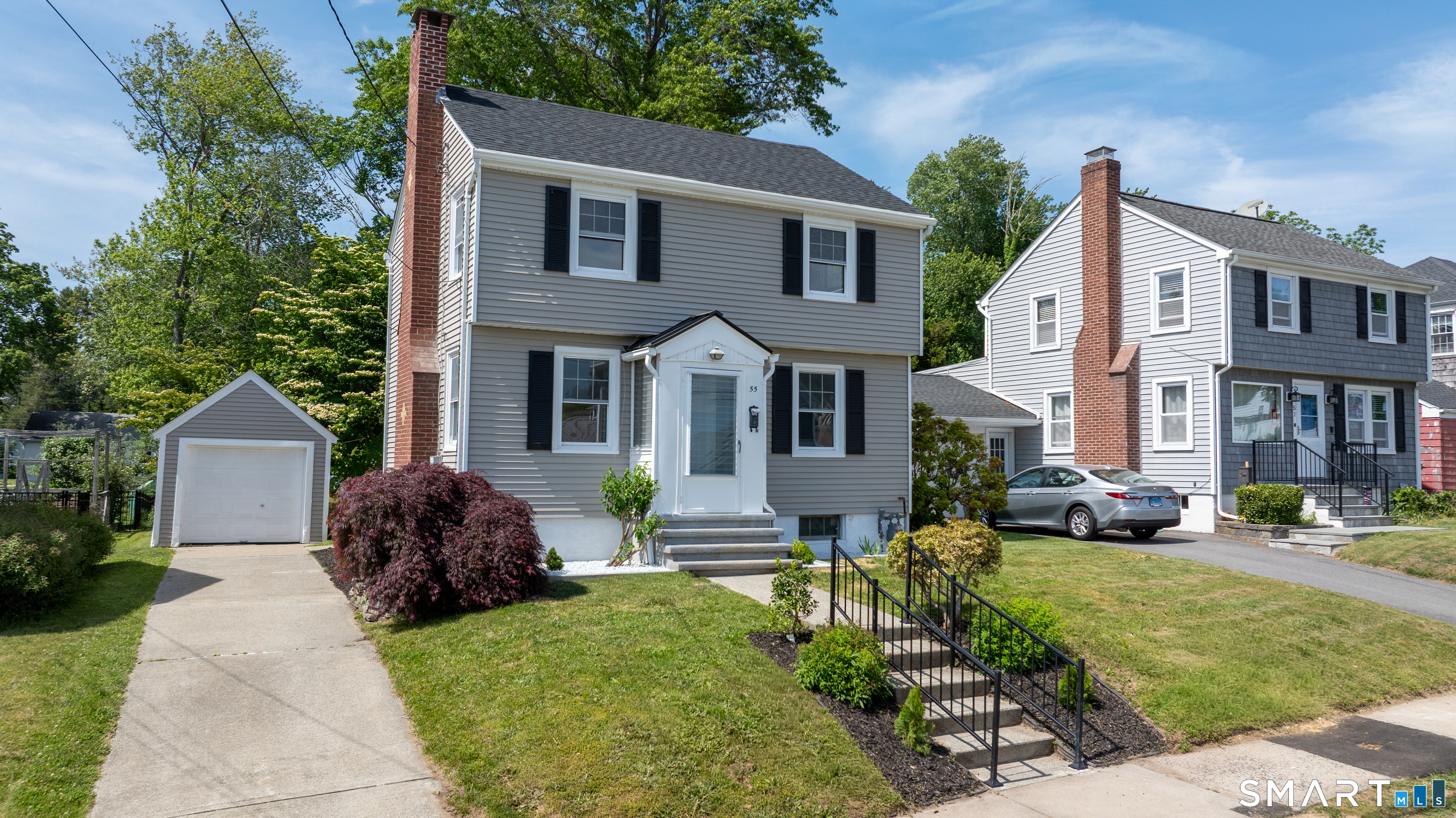 55 Woodlawn Road New London CT 06320