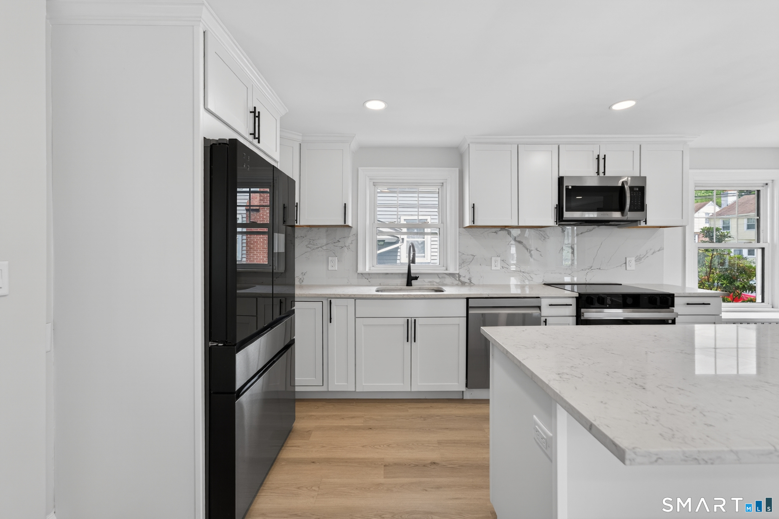 55 Woodlawn Road New London CT 06320