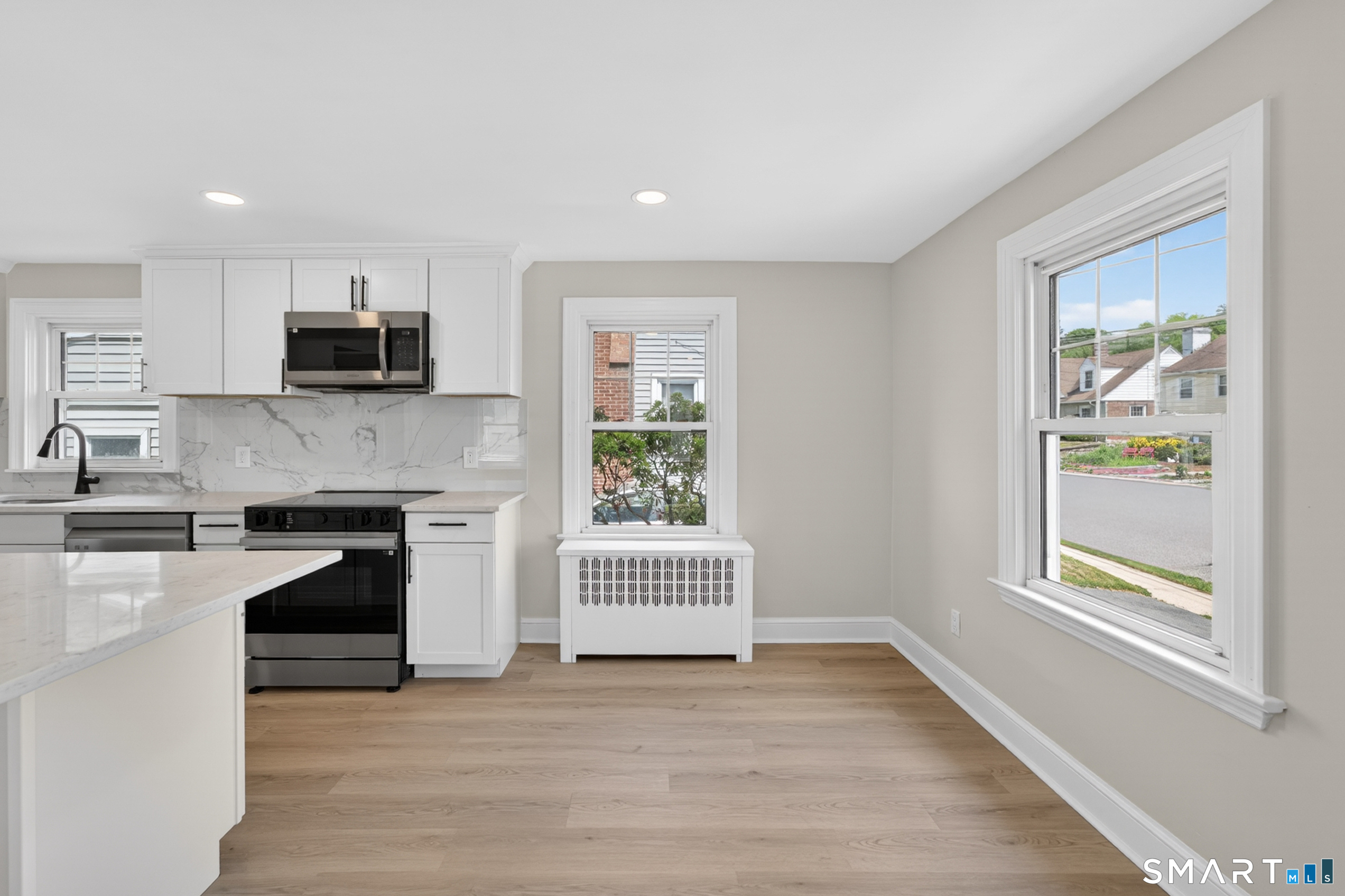 55 Woodlawn Road New London CT 06320