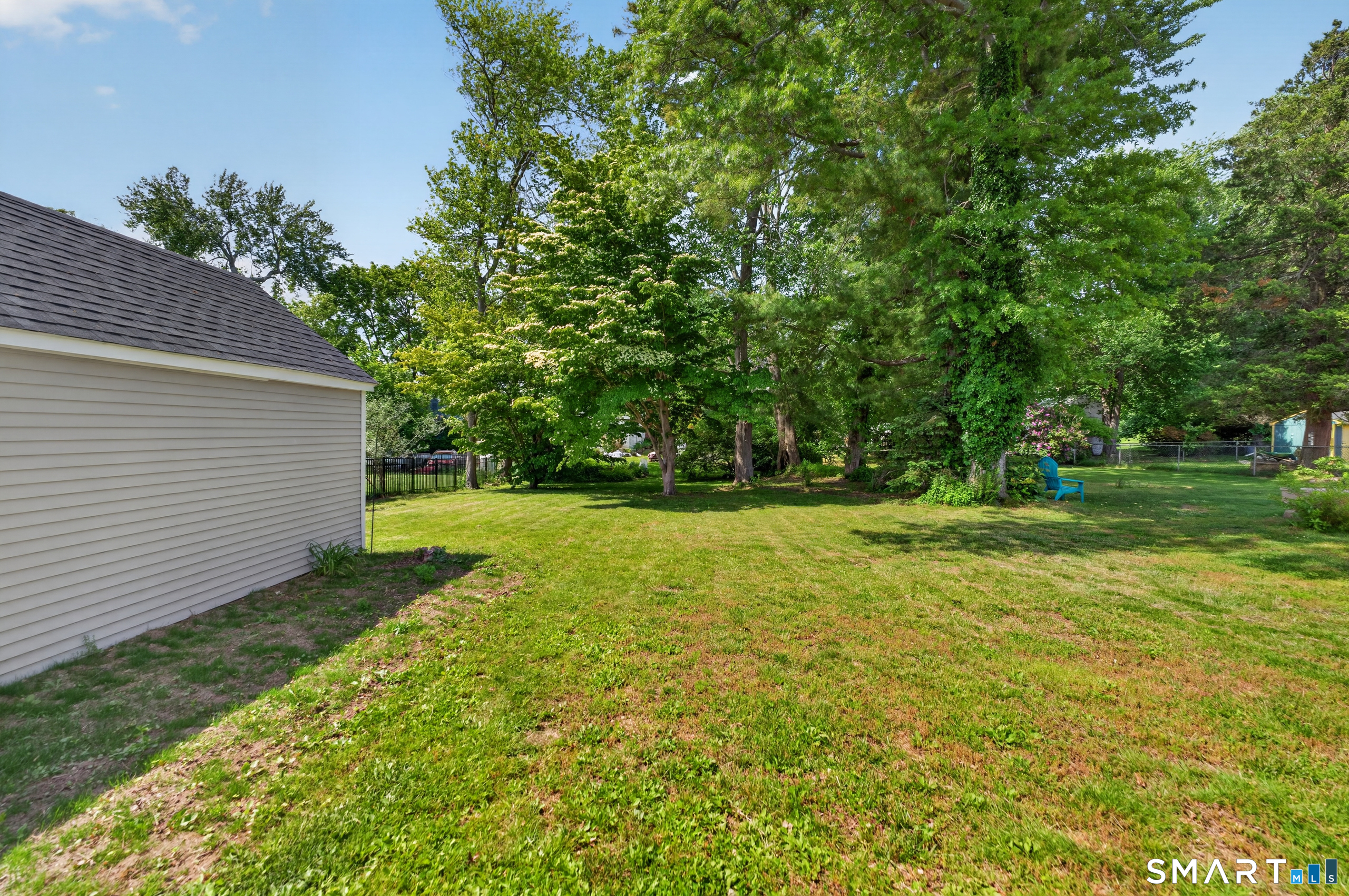 55 Woodlawn Road New London CT 06320