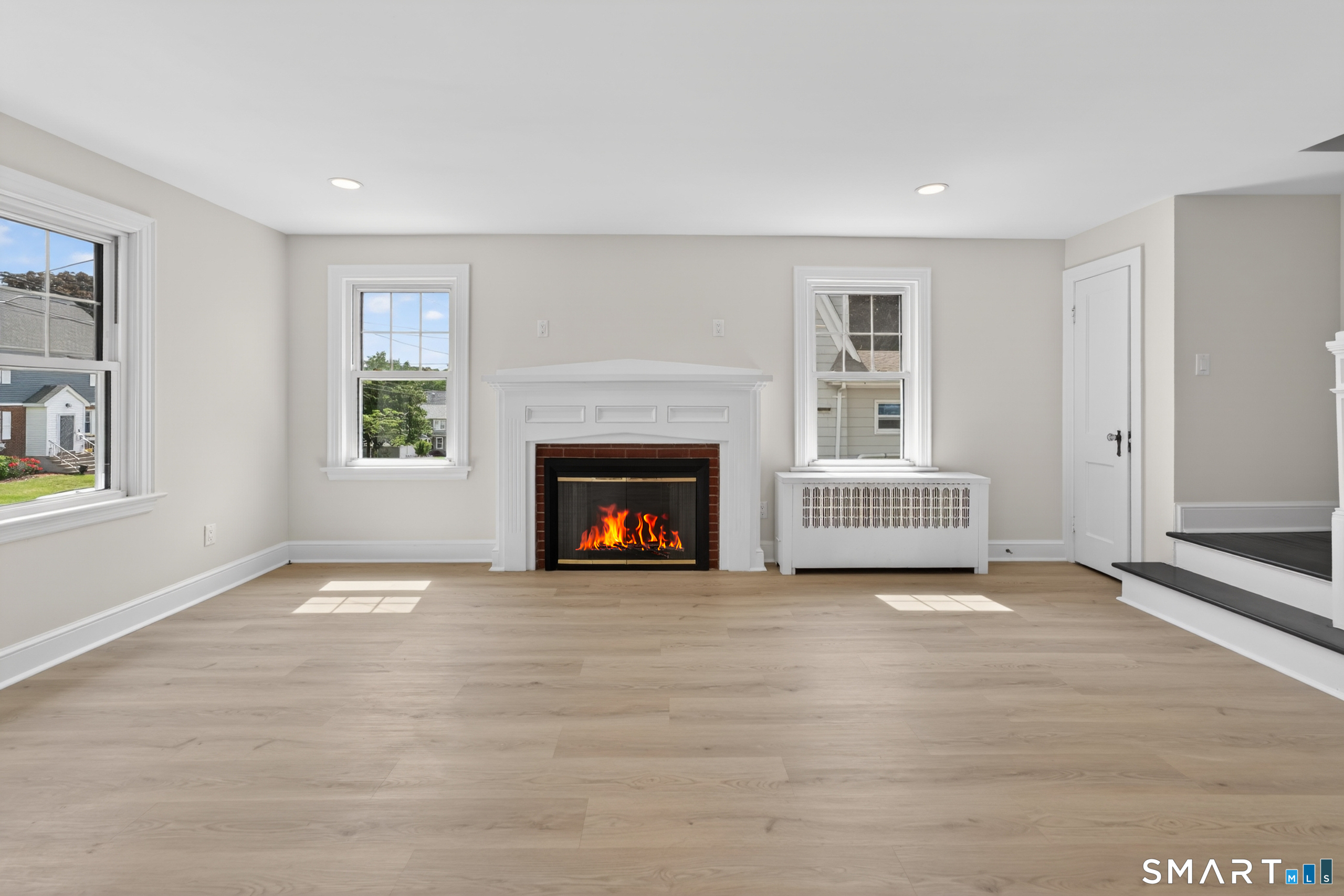 55 Woodlawn Road New London CT 06320