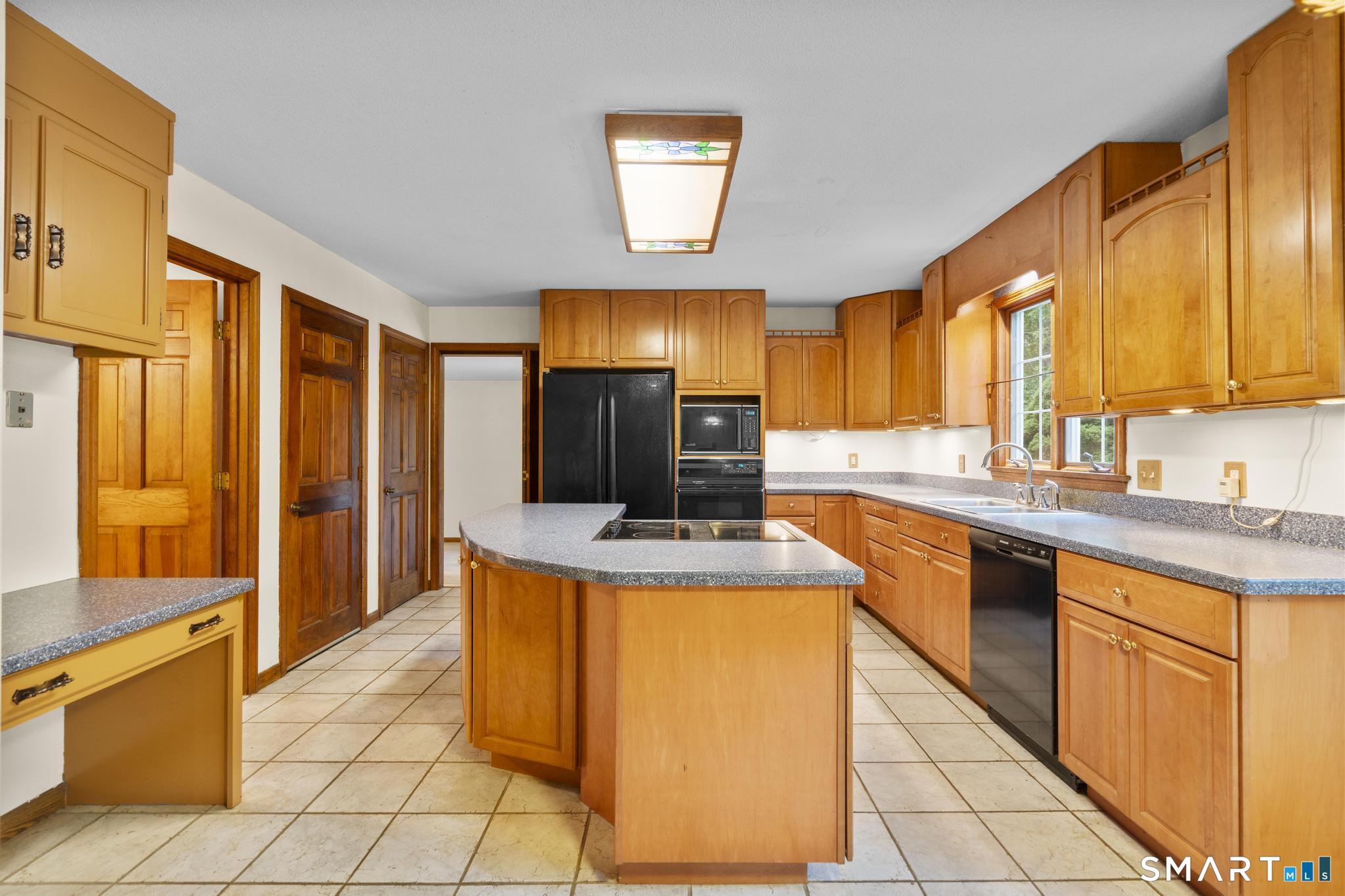 43 Robinhood Drive Ledyard CT 06335