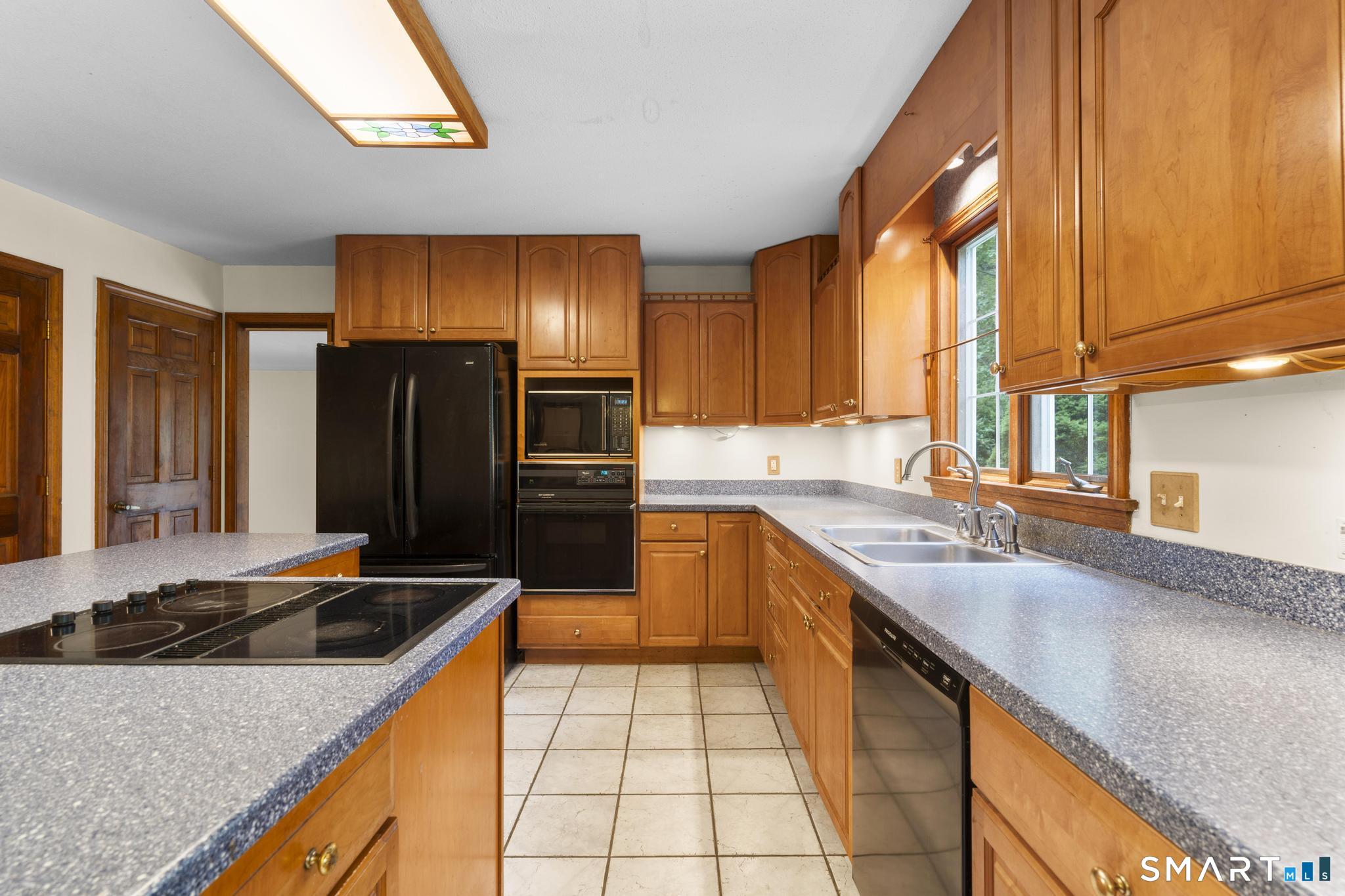 43 Robinhood Drive Ledyard CT 06335