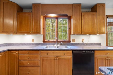 43 Robinhood Drive Ledyard CT 06335