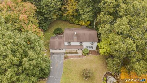 43 Robinhood Drive Ledyard CT 06335