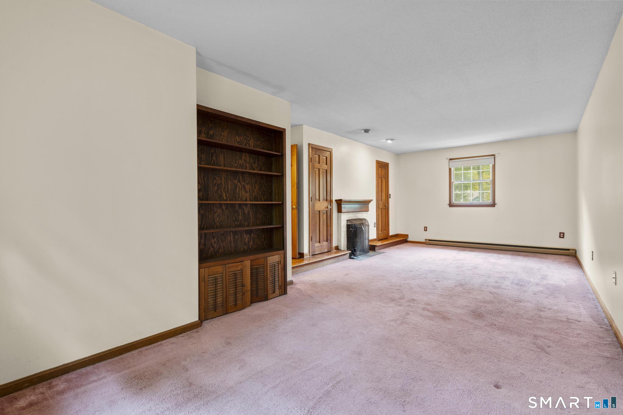 43 Robinhood Drive Ledyard CT 06335