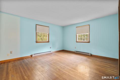 43 Robinhood Drive Ledyard CT 06335