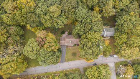 43 Robinhood Drive Ledyard CT 06335