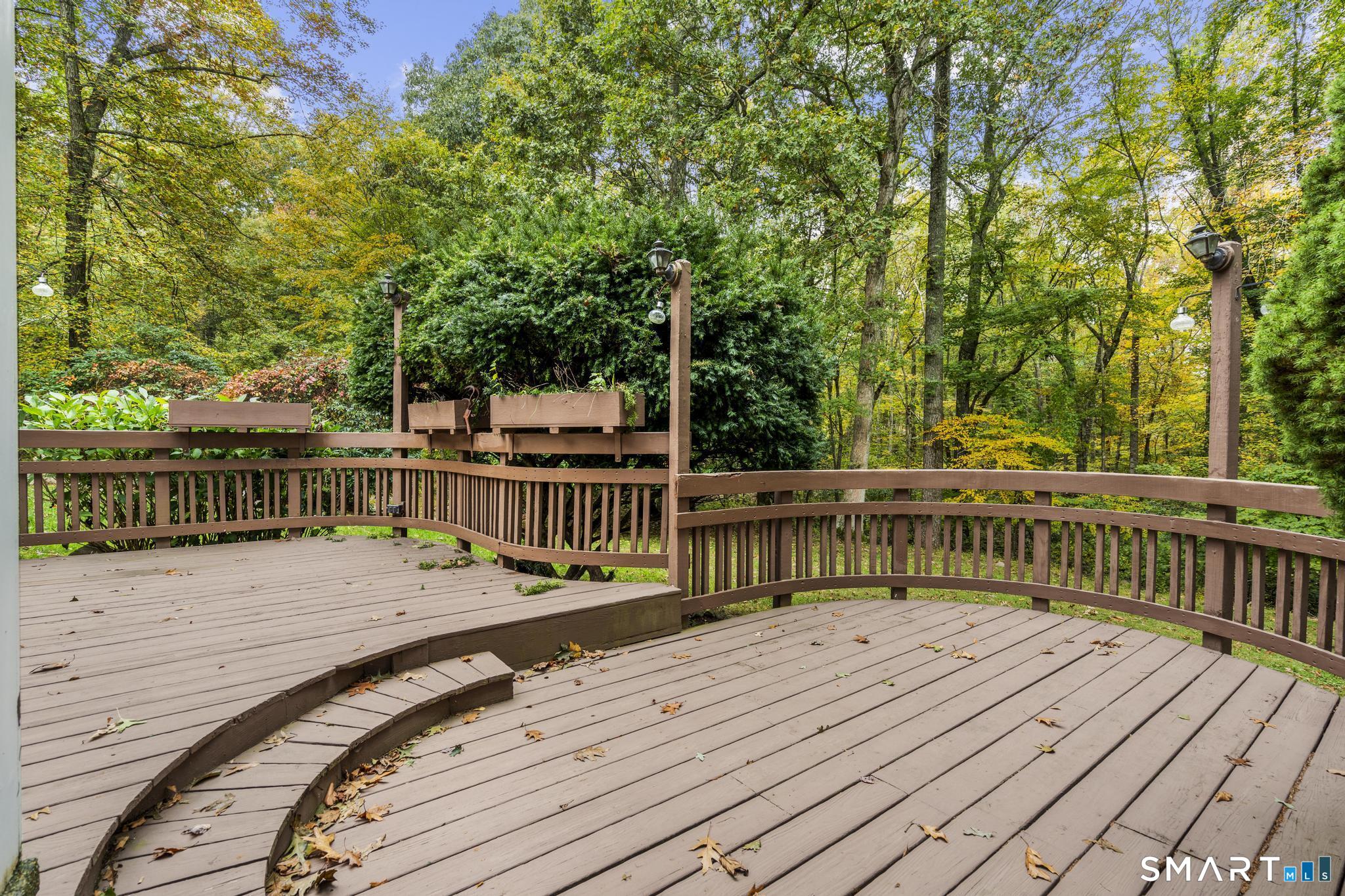 43 Robinhood Drive Ledyard CT 06335