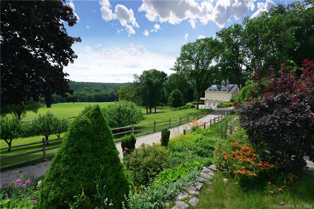 459 Wolf Den Road Brooklyn CT 06234
