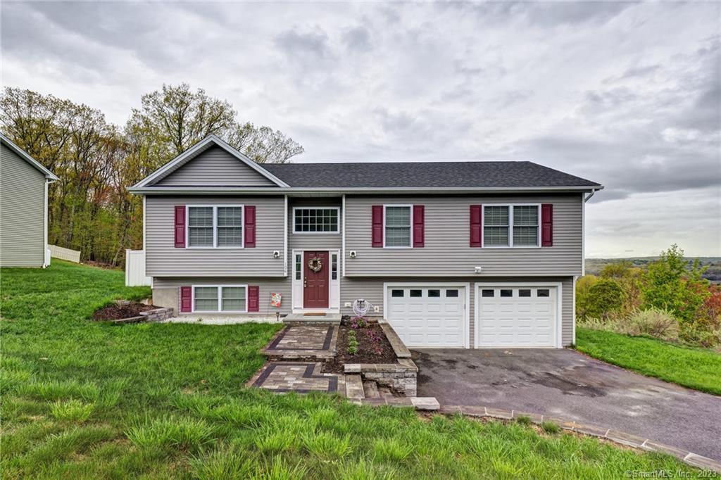 106 Shadybrook Lane Waterbury CT 06706