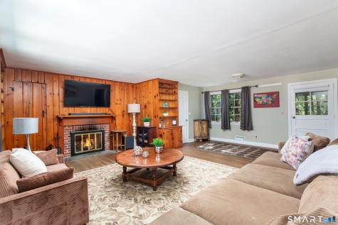 829 Scofieldtown Road Stamford CT 06903