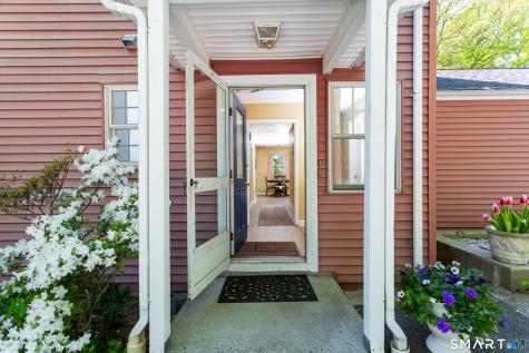 829 Scofieldtown Road Stamford CT 06903