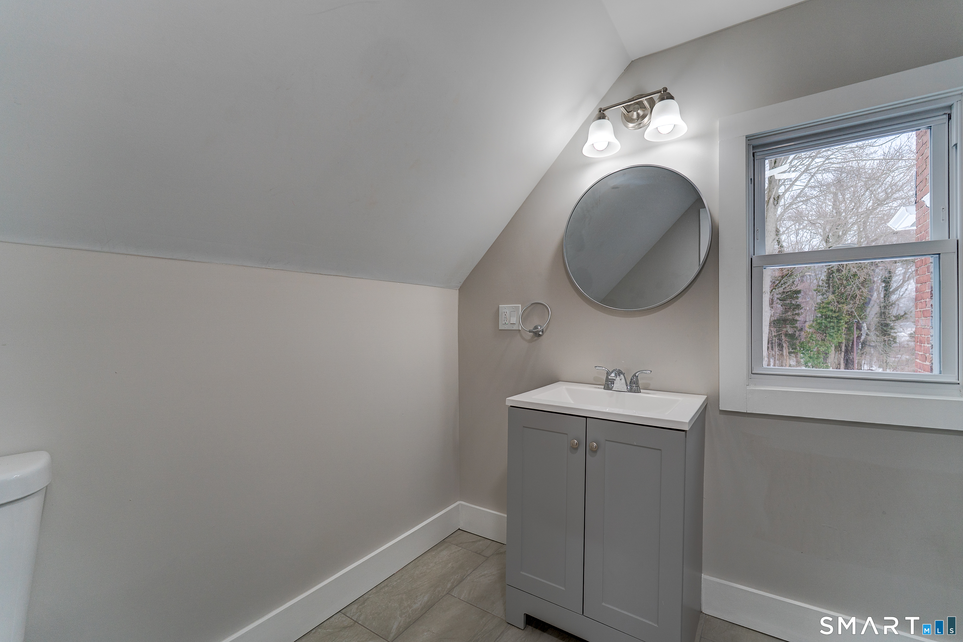 316 Tyler Street East Haven CT 06512