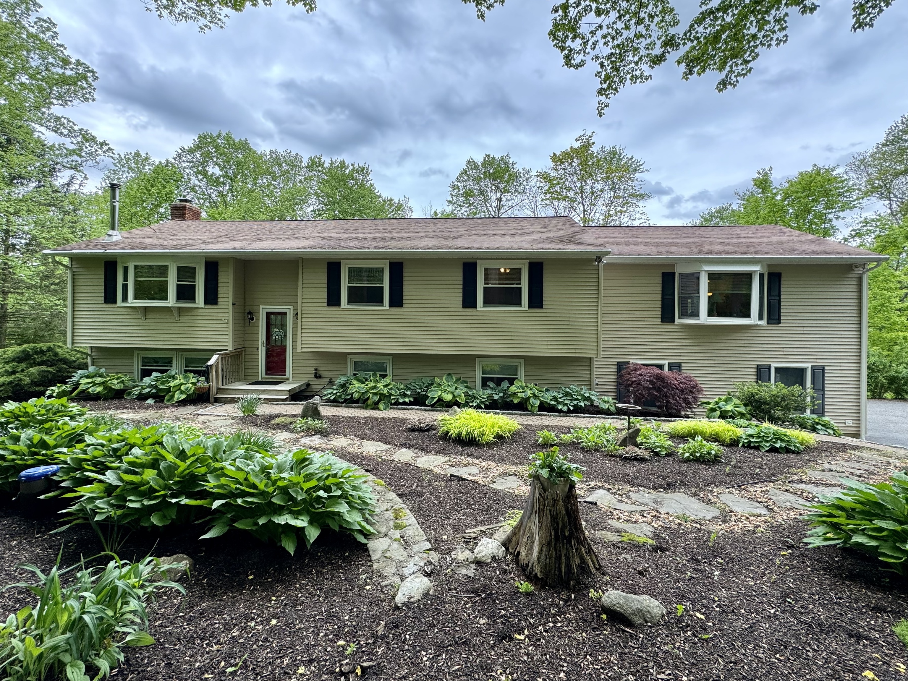 4 Paradise Court New Fairfield CT 06812