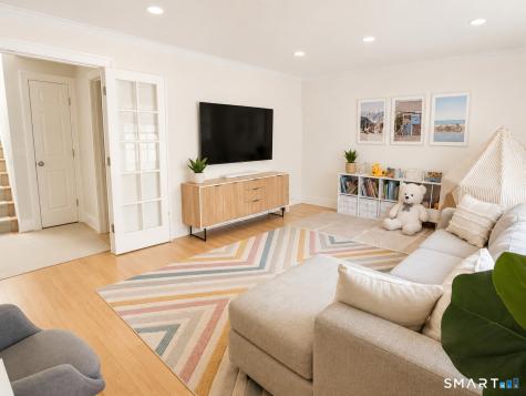 31 Craw Avenue Norwalk CT 06853