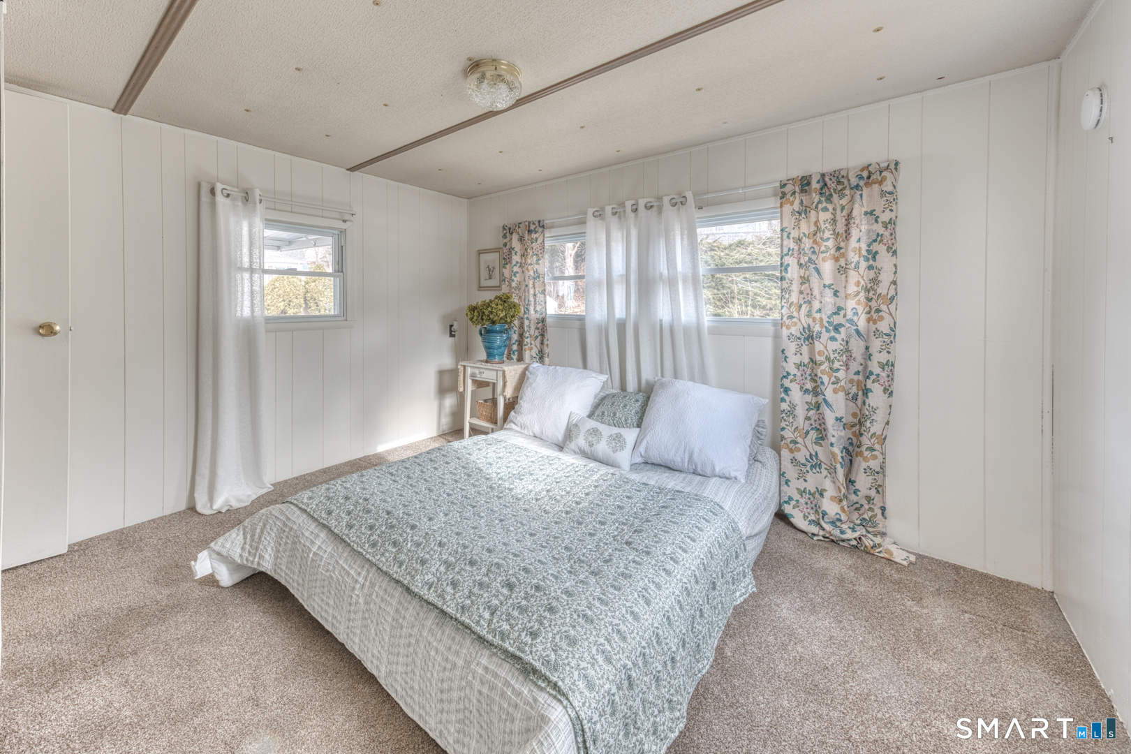 42 Grandview Circle Mansfield CT 06268