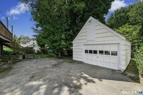 2231 Easton Turnpike Fairfield CT 06825