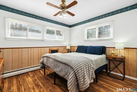 34 Beacon Manor Circle Naugatuck CT 06770